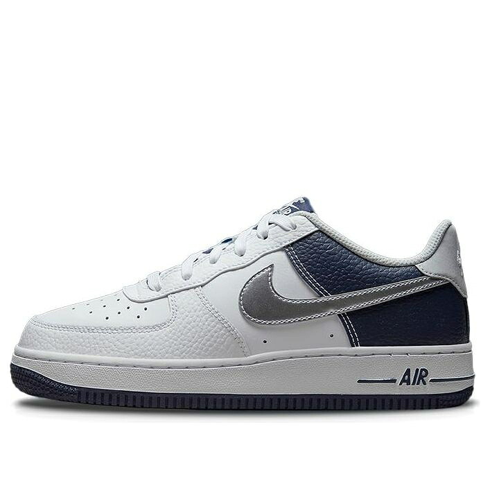 ナイキ 白色 ホワイト 紺色 ネイビー ピュア エアフォース 'ダラス カウボーイズ' ジュニア キッズ NIKE (GS) AIR FORCE 1 LV8 'DALLAS COWBOYS' DQ6048-100 / WHITE MIDNIGHT NAVY PURE ベビー マタニティ スニ|スニケス
