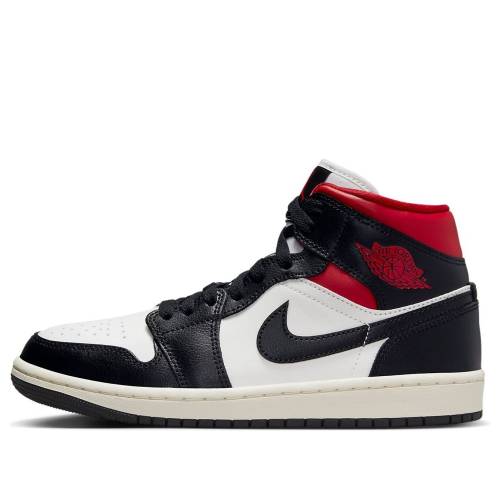 ナイキ ジョーダン ミッド 黒いこと 黒いこと 白いこと 白いこと 赤 赤いこと \u0027BLACK RED\u0027 スニーカー レディース JORDAN (WMNS) AIR 1 MID SAIL GYM BQ6472-061 / BLACK WHITE RED