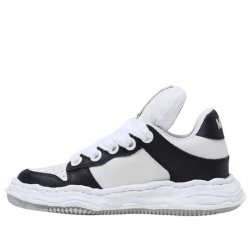 メゾン ミハラヤスヒロ レザー 黒色 ブラック 白色 ホワイト 'BLACK WHITE' スニーカー メンズ MAISON MIHARA YASUHIRO MAISON MIHARA YASUHIRO WAYNE LOW LEATHER PUFFER A12FW718-BLK / BLACK WHITE｜スニケス