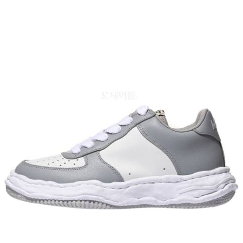 メゾン ミハラヤスヒロ レザー 灰色 グレー 白色 ホワイト 'GREY WHITE' スニーカー メンズ MAISON MIHARA YASUHIRO MAISON MIHARA YASUHIRO WAYNE OG SOLE LEATHER LOW A08FW706-GRYWHT / GREY WHITE|スニケス