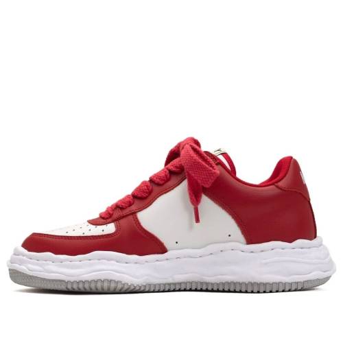メゾン ミハラヤスヒロ レザー 靴 スニーカー 白色 ホワイト 赤 レッド 'WHITE RED' メンズ MAISON MIHARA YASUHIRO MAISON MIHARA YASUHIRO WAYNE OG SOLE LEATHER LOW-TOP SNEAKER A08FW706-WHTRED / WHITE RED