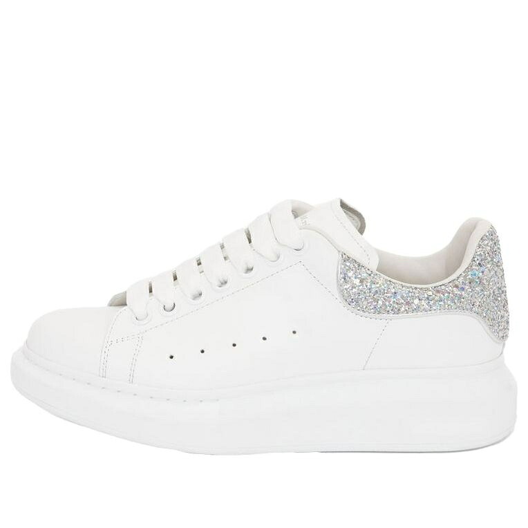 アレキサンダーマックイーン 靴 スニーカー 白色 ホワイト 銀色 シルバー 'WHITE SILVER' レディース ALEXANDER MCQUEEN (WMNS) ALEXANDER MCQUEEN OVERSIZED SNEAKER HOLO 558945WHTQI9413 / WHITE HOLO SILVER