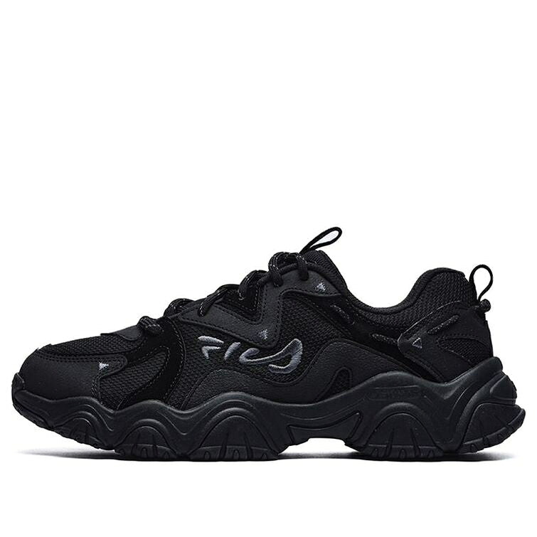 フィラ 黒色 ブラック 白色 ホワイト 'CORE BLACK' スニーカー メンズ FILA FLUID 4 SNEAKERS F12M242101FBK / BLACK WHITE｜スニケス