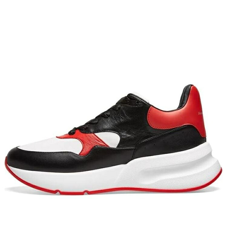 アレキサンダーマックイーン 白色 ホワイト 黒色 ブラック 赤 レッド 'BLACK RED' スニーカー メンズ ALEXANDER MCQUEEN ALEXANDER MCQUEEN OVERSIZED RUNNING SNEAKERS WHITE 552042WHT9E1091 / WHITE BLACK RED