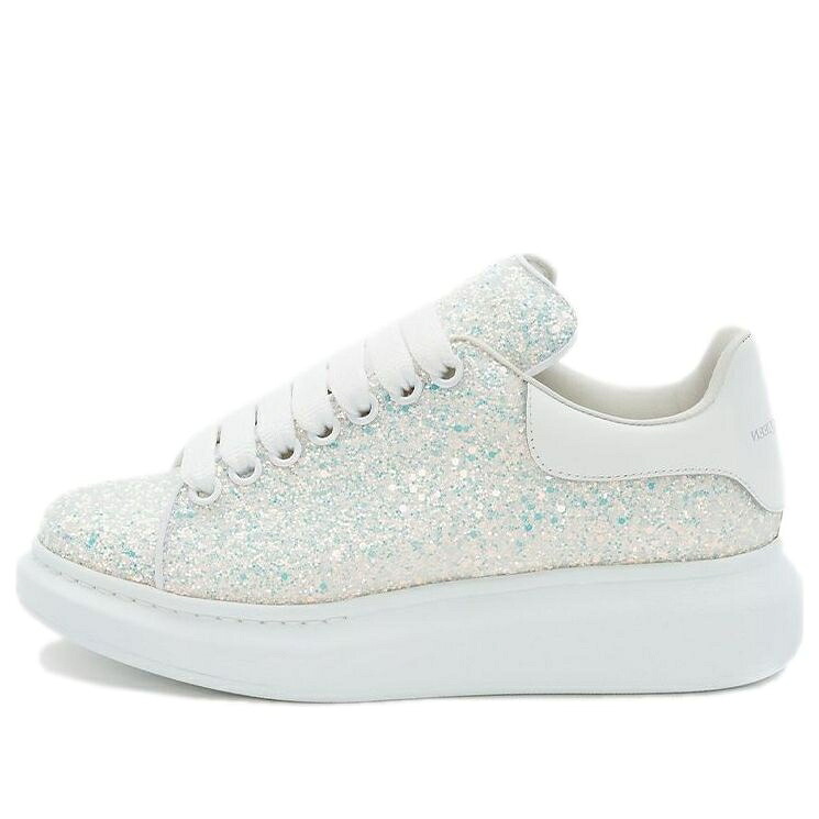 アレキサンダーマックイーン 靴 スニーカー 銀色 シルバー 'SILVER' レディース ALEXANDER MCQUEEN (WMNS) ALEXANDER MCQUEEN OVERSIZED GLITTER SNEAKER 558944W4SA18316 / SILVER｜スニケス