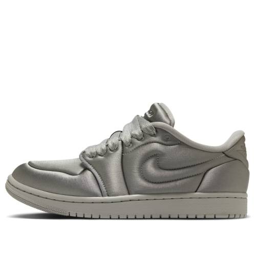 ナイキ ジョーダン 灰色 グレー 'SATIN GREY' スニーカー レディース JORDAN (WMNS) AIR 1 LOW METHOD OF MAKE HF3969-002 / GREY