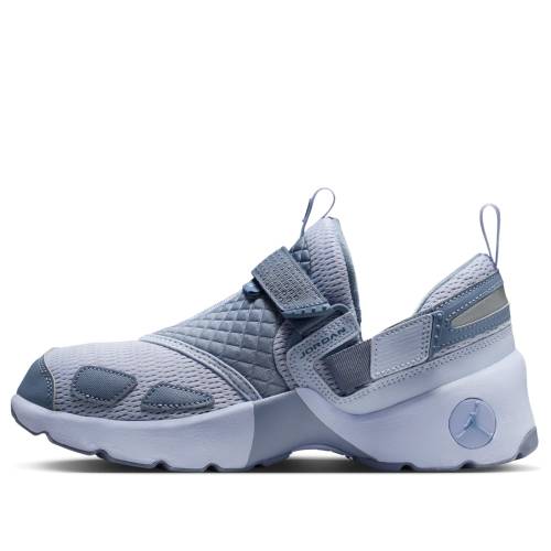 ナイキ ジョーダン 純然たる プラチナム \u0027GHOST PLATINUM\u0027 スニーカー レディース JORDAN (WMNS) AIR TRUNNER LX PURE HQ2164-010 / GHOST PURE PLATINUM