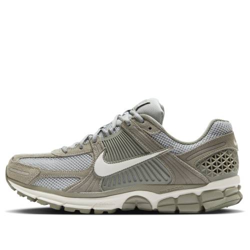 ナイキ 望遠レンズ \u0027DARK PHANTOM\u0027 スニーカー メンズ NIKE AIR ZOOM VOMERO 5 STUCCO HF1553-002 / DARK STUCCO PHANTOM LIGHT SMOKE