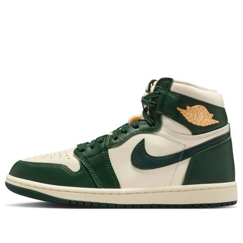 ナイキ ジョーダン ご機嫌 象牙色 労働者階級 緑 緑であること \u0027PRO GREEN\u0027 スニーカー レディース JORDAN (WMNS) AIR 1 HIGH OG FD2596-101 / PALE IVORY PRO GREEN FIR COCONUT