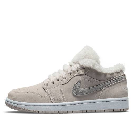 ナイキ ジョーダン 薄墨色 薄墨色 \u0027SHERPA FLEECE\u0027 スニーカー レディース JORDAN (WMNS) AIR 1 LOW SE DO0750-002 / GREY
