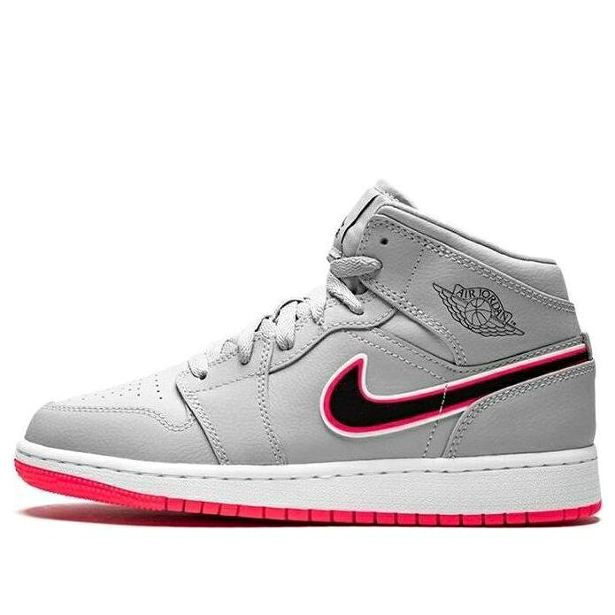 ナイキ ジョーダン ミッド 灰色 グレー 黒色 ブラック ピンク 白色 ホワイト 'WOLF PINK' ジュニア キッズ JORDAN (GS) AIR 1 MID GREY 555112-060 / WOLF GREY BLACK RACER PINK WHITE ベビー マタニティ スニー｜スニケス 43,550円