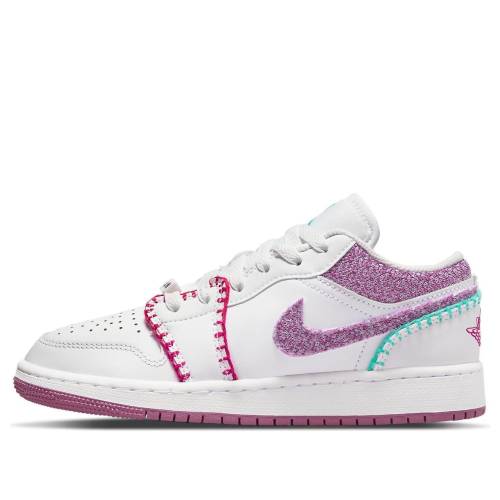 ナイキ ジョーダン 白色 ホワイト ラッシュ ピンク 'KNIT' ジュニア キッズ JORDAN (GS) AIR 1 LOW SE DM9037-100 / WHITE RUSH PINK WASHED TEAL ベビー マタニティ スニーカー｜スニケス