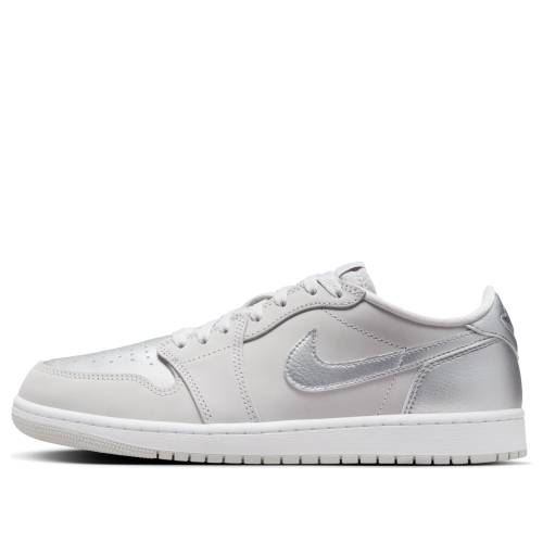 ナイキ ジョーダン 薄墨色 薄墨色 しろがね色 しろがね色 \u0027METALLIC SILVER\u0027 スニーカー メンズ JORDAN AIR 1 RETRO LOW OG CZ0790-002 / NEUTRAL GREY METALLIC SILVER