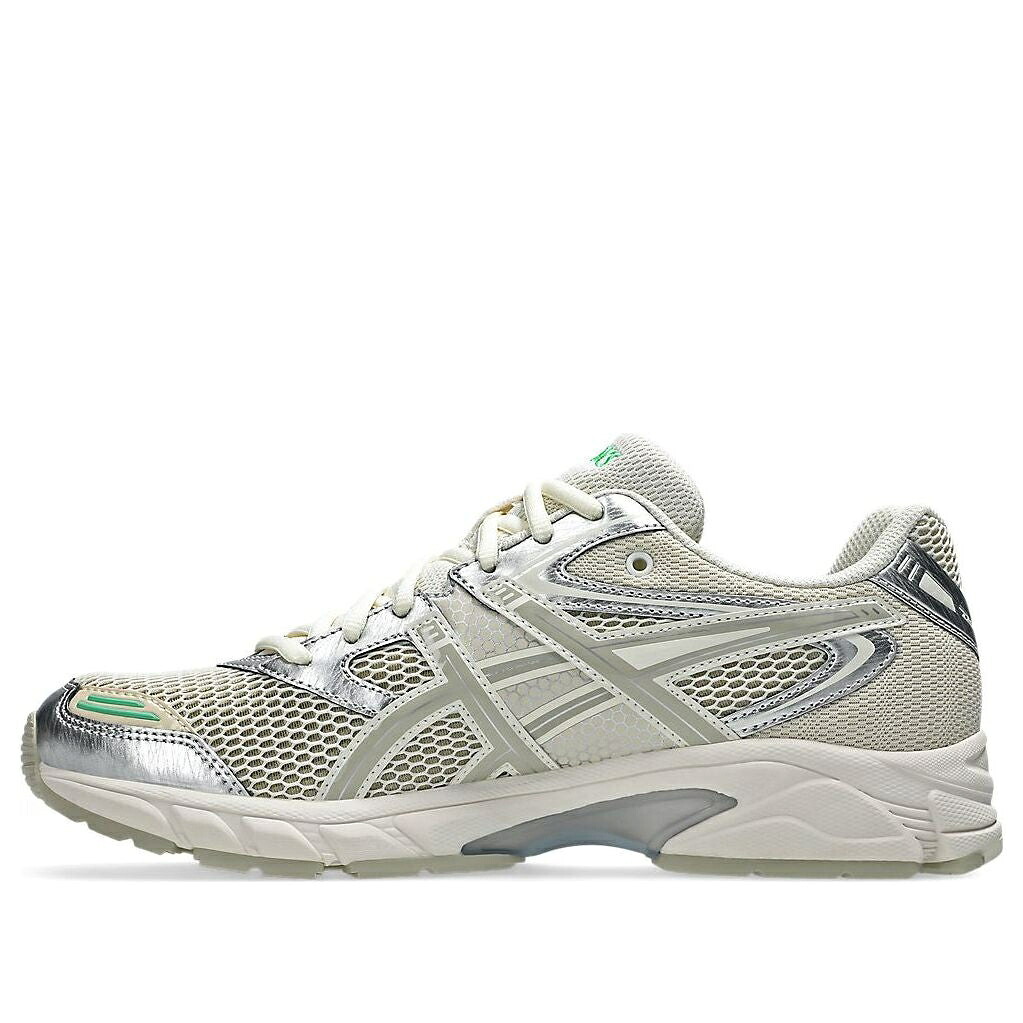 アシックス トレーナー クリーム 'CREAM FOSSIL' スニーカー メンズ ASICS GEL-DS TRAINER 14 1203A607-104 / CREAM FOSSIL 31,850円