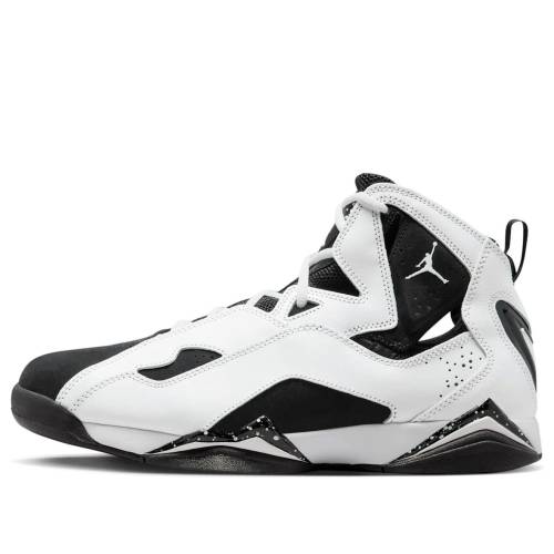 ナイキ ジョーダン フライト 白色 ホワイト 黒色 ブラック トゥルーフライト 'OREO' スニーカー メンズ JORDAN AIR TRUE FLIGHT HF4832-100 / WHITE BLACK