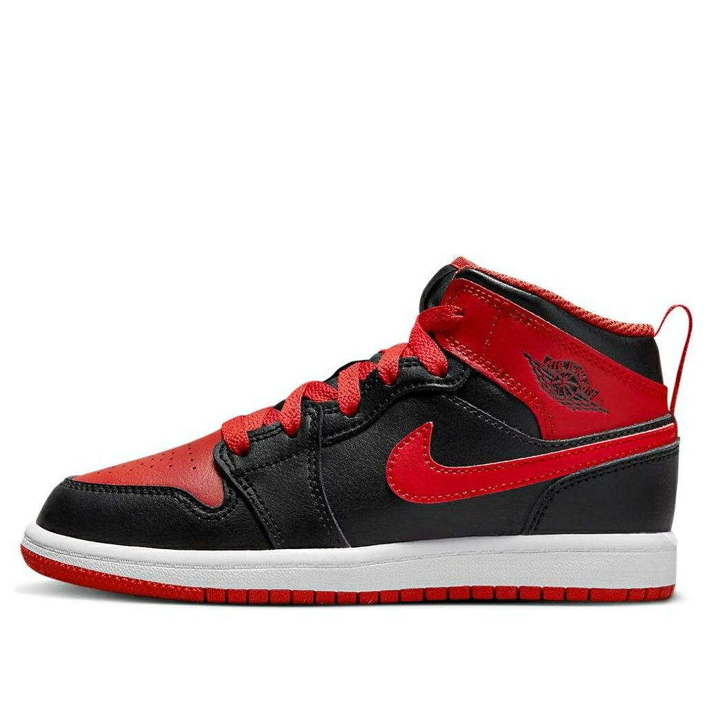 ナイキ ジョーダン ミッド 黒色 ブラック ファイア 赤 レッド 白色 ホワイト 'ALTERNATE BRED' ジュニア キッズ JORDAN (PS) AIR 1 MID DQ8424-060 / BLACK FIRE RED WHITE ベビー マタニティ スニーカー
