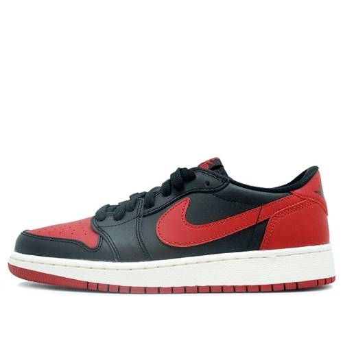 ナイキ ジョーダン 黒色 ブラック 赤 レッド 'BRED' ジュニア キッズ JORDAN (GS) AIR 1 RETRO LOW OG 709999-001 / BLACK VARSITY RED SAIL ベビー マタニティ スニーカー｜スニケス