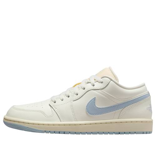ナイキ ジョーダン \u0027SAIL GHOST\u0027 スニーカー レディース JORDAN (WMNS) AIR 1 LOW DC0774-106 / SAIL GHOST COCONUT MILK