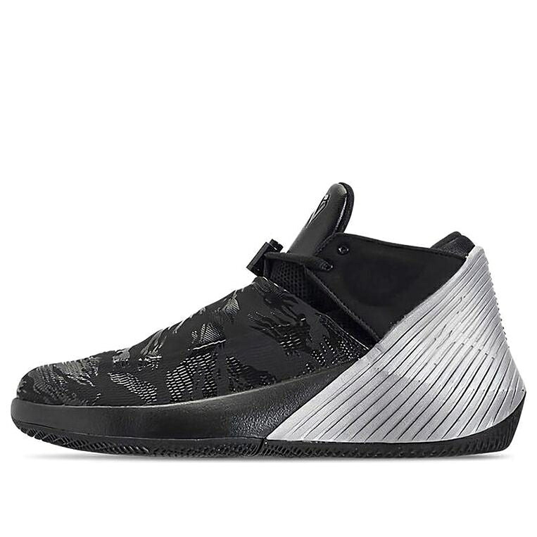 ナイキ ジョーダン 黒色 ブラック 銀色 シルバー ZER0.1 'BLACK SILVER' スニーカー メンズ JORDAN AIR WHY NOT LOW TB METALLIC AQ9682-001 / BLACK BLACK METALLIC SILVER｜スニケス