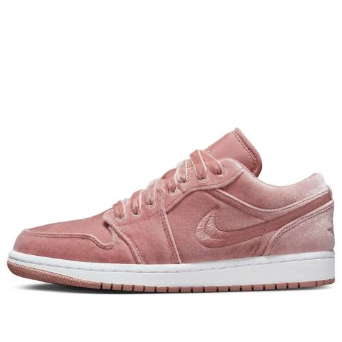 ナイキ ジョーダン サクラ色 \u0027PINK VELVET\u0027 スニーカー レディース JORDAN (WMNS) AIR 1 LOW SE DQ8396-600 / PINK