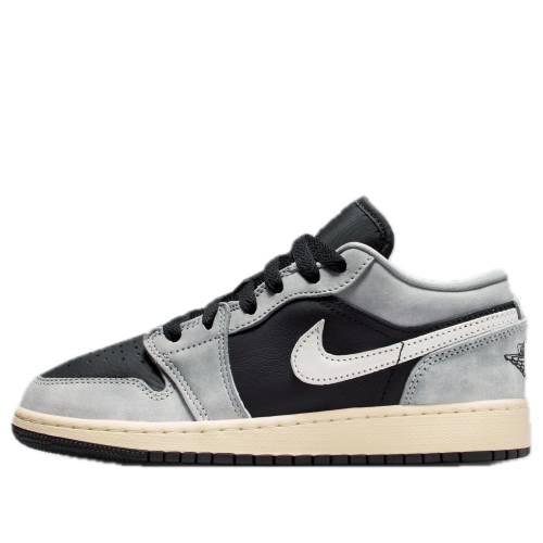 ナイキ ジョーダン 灰色 グレー 黒色 ブラック 'LIGHT GREY' ジュニア キッズ JORDAN (GS) AIR 1 LOW SE SMOKE HQ2021-012 / LIGHT SMOKE GREY BLACK ベビー マタニティ スニーカー 39,390円