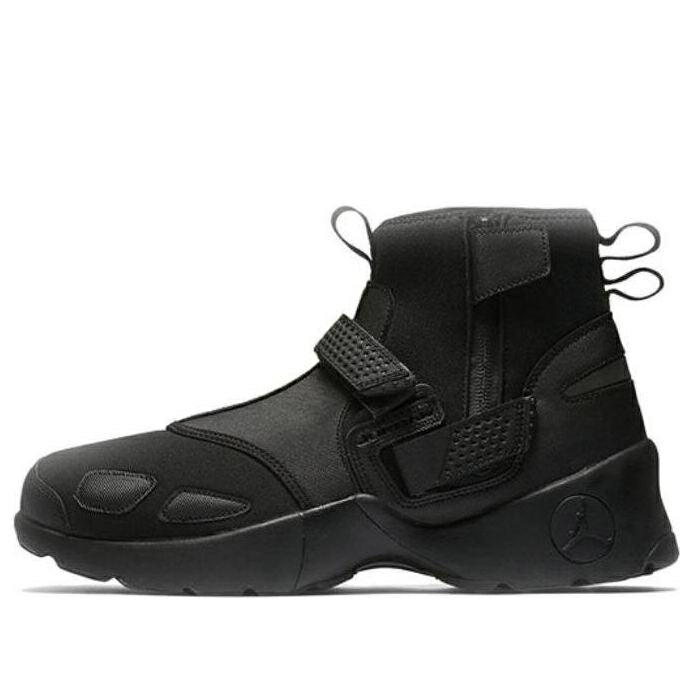 ナイキ ジョーダン 御機嫌 黒いこと 黒いこと \u0027TRIPLE BLACK\u0027 スニーカー メンズ JORDAN AIR TRUNNER LX HIGH AA1347-010 / BLACK BLACK