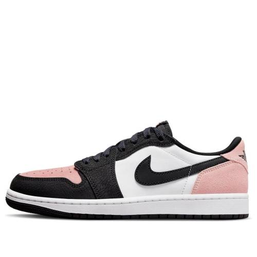 ナイキ ジョーダン 黒いこと 黒いこと 白いこと 白いこと \u0027BLEACHED CORAL\u0027 スニーカー メンズ JORDAN AIR 1 RETRO LOW OG CZ0790-061 / BLACK BLEACHED CORAL WHITE