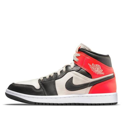 ナイキ ジョーダン ミッド 茶色 ブラウン NEWSPRINT スニーカー レディース JORDAN (WMNS) AIR 1 MID SE DQ6078-100 / LIGHT OREWOOD BROWN NEWSPRINT