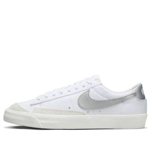 ナイキ ブレイザー 白いこと 白いこと \u002777 \u0027WHITE SILVER\u0027 スニーカー レディース NIKE (WMNS) BLAZER LOW METALLIC DC4769-113 / WHITE WHITE GOLDSILVER