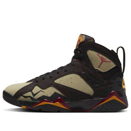 ナイキ ジョーダン 黒いこと 黒いこと 赤 赤いこと \u0027BLACK OLIVE\u0027 スニーカー メンズ JORDAN AIR 7 RETRO DN9782-001 / BLACK CHERRYWOOD RED NEUTRAL