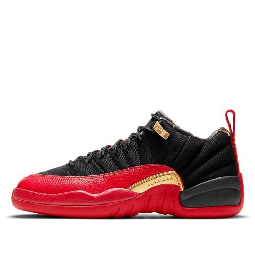 ナイキ ジョーダン 黒色 ブラック ゴールド 赤 レッド 'SUPER BOWL' ジュニア キッズ JORDAN (GS) AIR 12 LOW SE DH9695-001 / BLACK METALLIC GOLD VARSITY RED ベビー マタニティ スニーカー｜スニケス