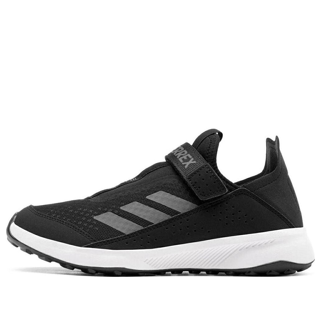 アディダス スリッポン 中核グループ 黒いこと 黒いこと 薄墨色 薄墨色 \u0027BLACK GREY\u0027 御坊っちゃん キッズ ADIDAS (GS) TERREX VOYAGER 21 SLIP-ON GW9334 / CORE BLACK GREY FIVE GREY もの言う花 マタニティ スニーカー