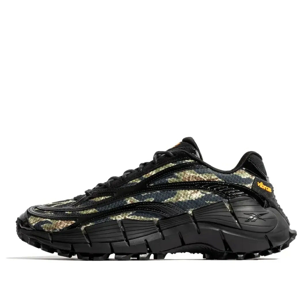 リーボック ジグ スニーカー 運動靴 黒色 ブラック 緑 グリーン 2.5 'TIGER CAMO' スニーカー メンズ REEBOK MAHARISHI X ZIG KINETICA SHOES H03467 / BLACK GREEN 55,770円