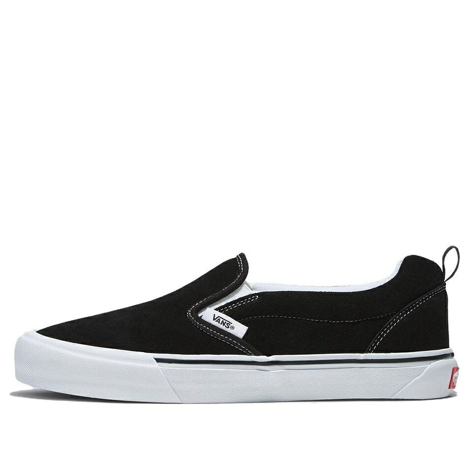 ヴァンズ バンズ 黒いこと 黒いこと 白いこと 白いこと \u0027BLACK WHITE\u0027 スニーカー メンズ VANS KNU SLIP TRUE VN0009QD6BT / BLACK WHITE