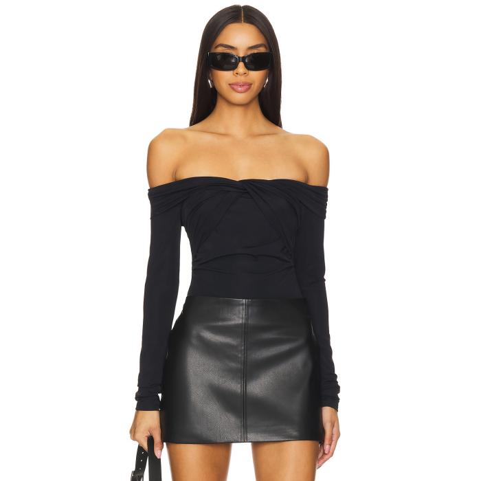 Superdown 【 Jillian Bodysuit Women Black 】 ボディースーツ レディースファッション トップス その他 レディース 黒色 ブラック 19,250円
