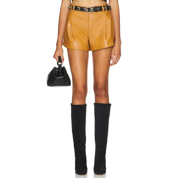 フリーピープル Free People 【 X We The Free Free Reign Vegan Short Women Brown Sugar 】 フリー レディースファッション ボトムス パンツ レディース 茶色 ブラウン