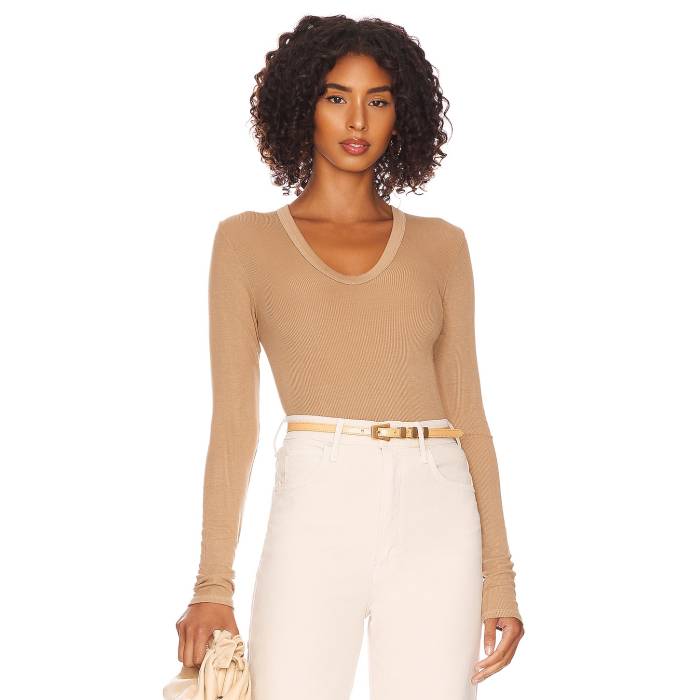 Enza Costa 【 Silk Rib Fitted Top Women Sand 】 レディース 砂色・真砂
