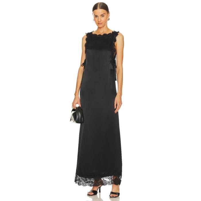 Stone Cold Fox 【 X Revolve Alyssa Gown Women Black 】 レディース 黒色 ブラック｜スニケス 38,675円