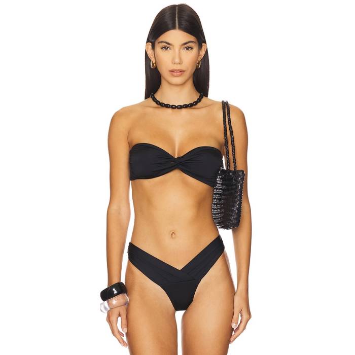 Indah 【 Lara Solid Twist Front Sliding Sides Bikini Top Women Licorice 】 ソリッド レディース|スニケス
