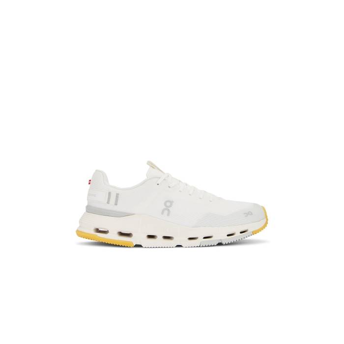 オン On 【 Cloudnova Form 2 Men White \u0026Amp; Ivory 】 メンズ 白いこと 白いこと 象牙色