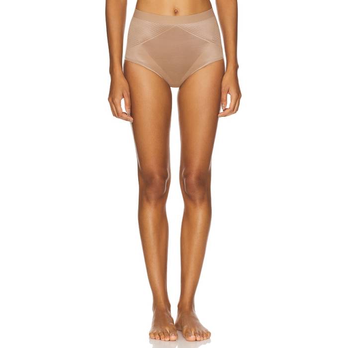 渡り間クス Spanx 【 Shape Invisible Brief Women Cafe 金 Lait 】 レディース