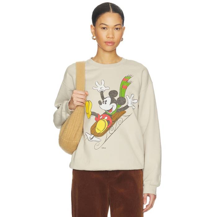 ジャンクボンネット Junk Food 【 Mickey Sledding Sweatshirt Unisex Sand 】 汗水 調教師 ユニ一発やる 砂色・砂子