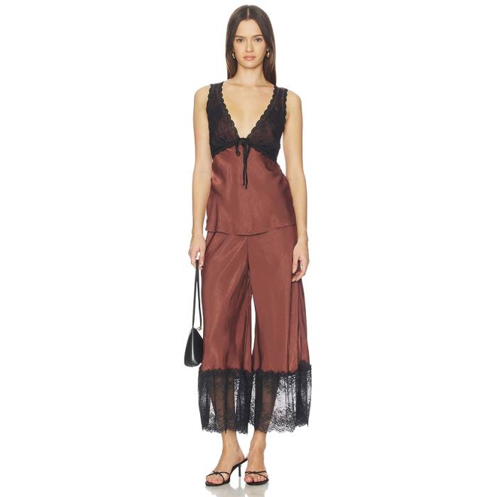 フリーピープル Free People 【 X Revolve Made For This Set Women Mink Combo 】 レディース