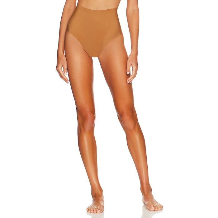命令すること Commando 【 Zone Smoothing Thong Women Caramel 】 zone 地方 レディース
