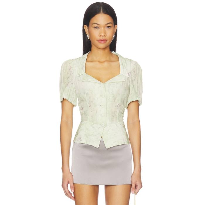 バウムウンドヘルガーデン Baum Und Pferdgarten 【 Macaia Top Women Distorted Green Flower 】 レディース green 緑・緑であること