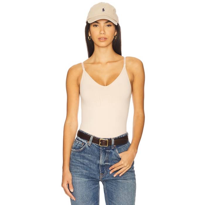 渡り間クス Spanx 【 Sculpt Thong Bodysuit Women Soft Nude 】 上半身背広 レディース
