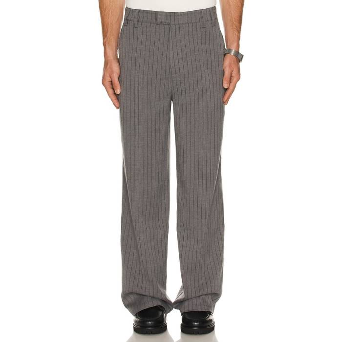 Krost 【 Herringbone Pleated Trousers Men Nimbus Cloud 】 メンズ｜スニケス 37,115円