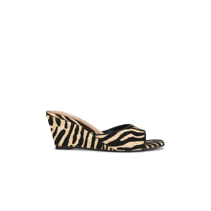 スティーブマデン Steve Madden 【 Seleste Sandal Women Zebra 】 レディース