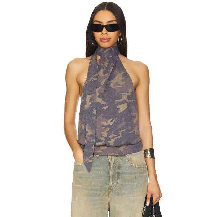 ジェイディッドロンドン Jaded London 【 Draped Top With Scarf Detail In Grey Women Camo 】 スカーフ 灰色 グレー レディースファッション トップス その他 レディース カモ柄