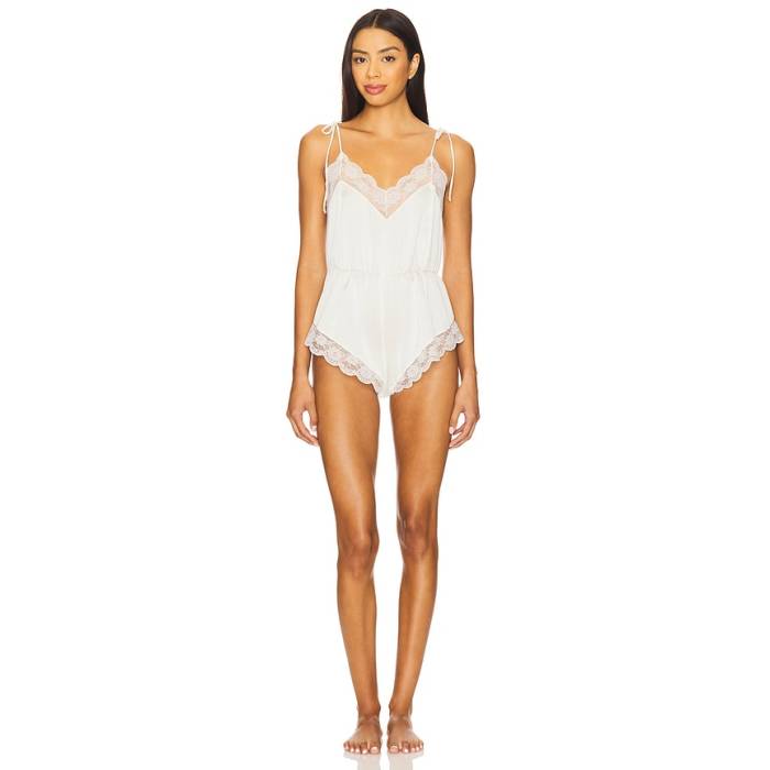 Kat The Label 【 Arabella Teddy Women Ivory 】 レディース 象牙色